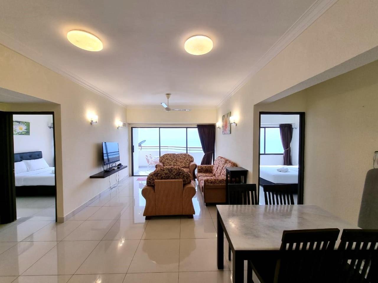 Green Ocean Seaview Apartment Batu Feringgi Luaran gambar