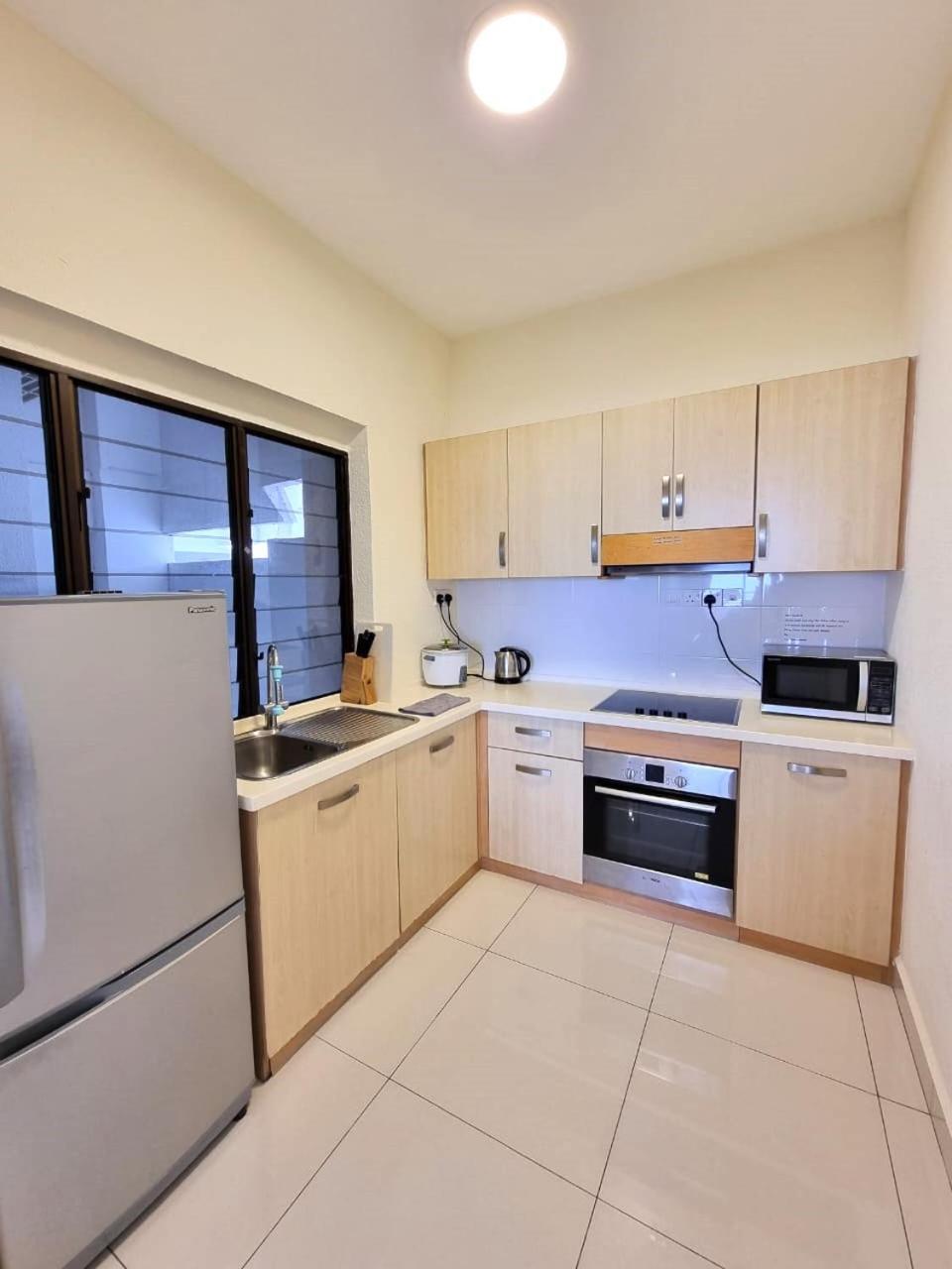 Green Ocean Seaview Apartment Batu Feringgi Luaran gambar