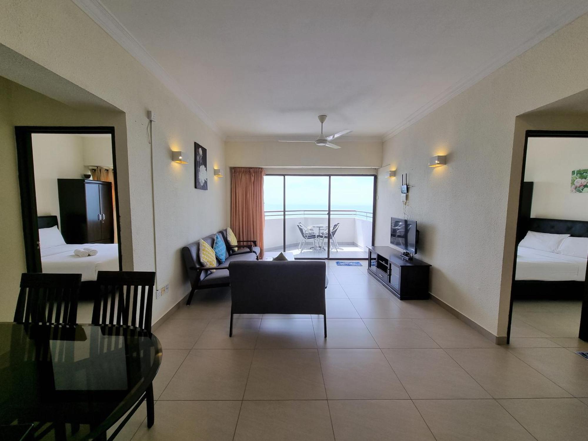 Green Ocean Seaview Apartment Batu Feringgi Luaran gambar
