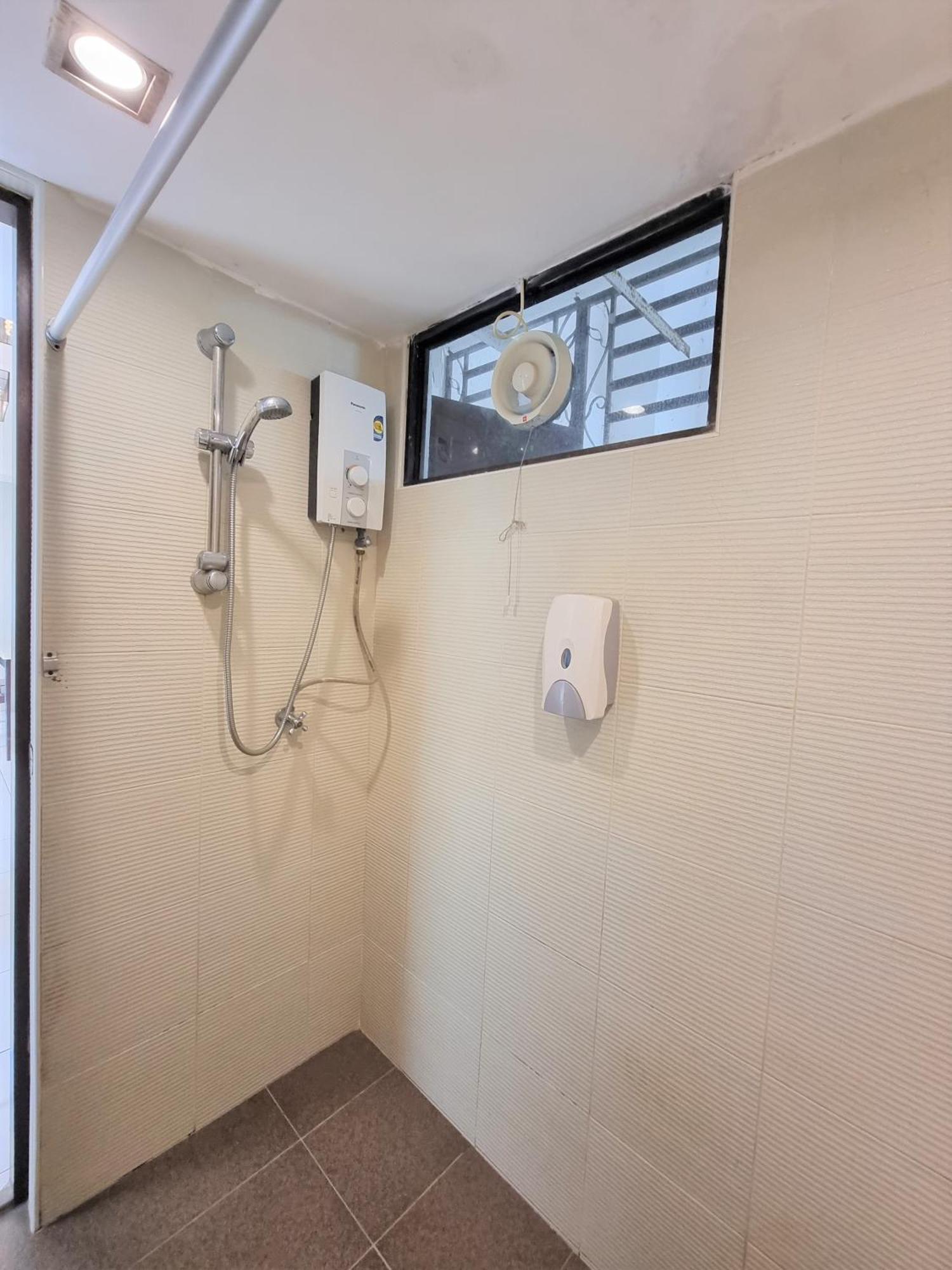 Green Ocean Seaview Apartment Batu Feringgi Luaran gambar